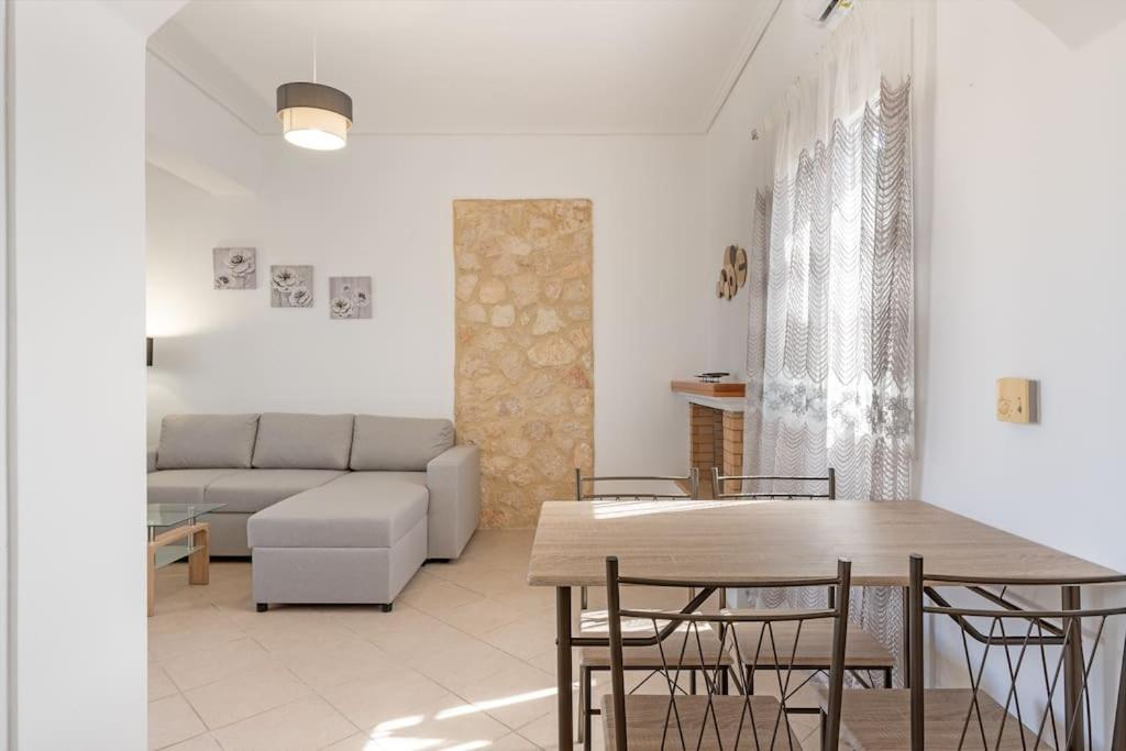 Appartamento Spiros House Svoronata Esterno foto